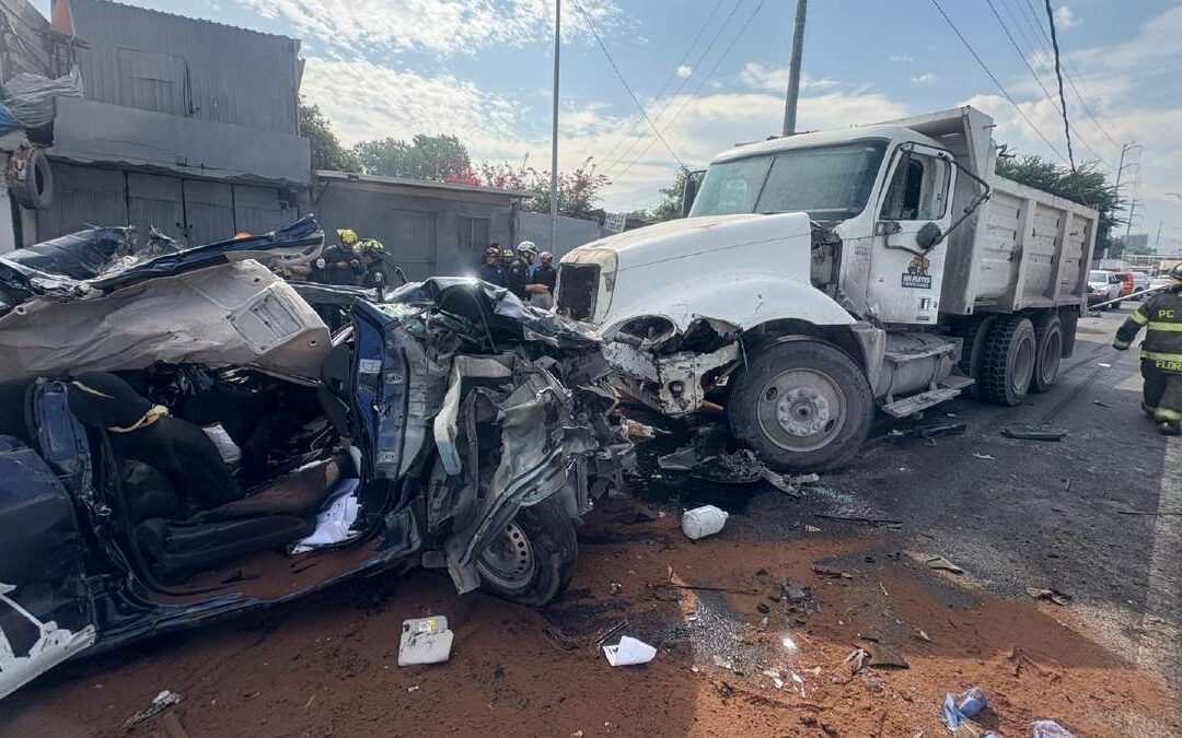Caos Vial en Monterrey: Choque Múltiple Deja un Lesionado en Avenida Morones Prieto