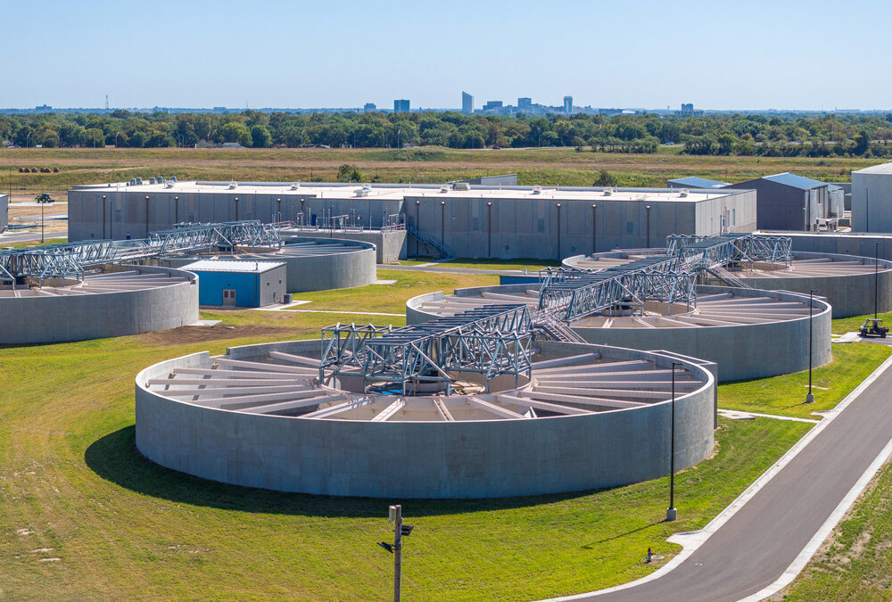 Wichita Aumenta Tarifas de Agua en un 23% Tras Retrasos en Proyectos de Infraestructura