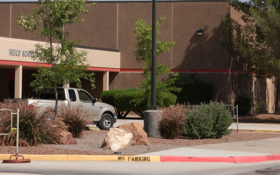 Escuela primaria Hueco en El Paso: Protocolo de seguridad activado por olor inusual y humo