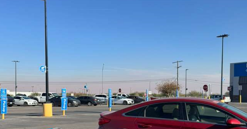 Impactante olor a químicos y plástico en El Paso: Residents reportan preocupaciones de salud