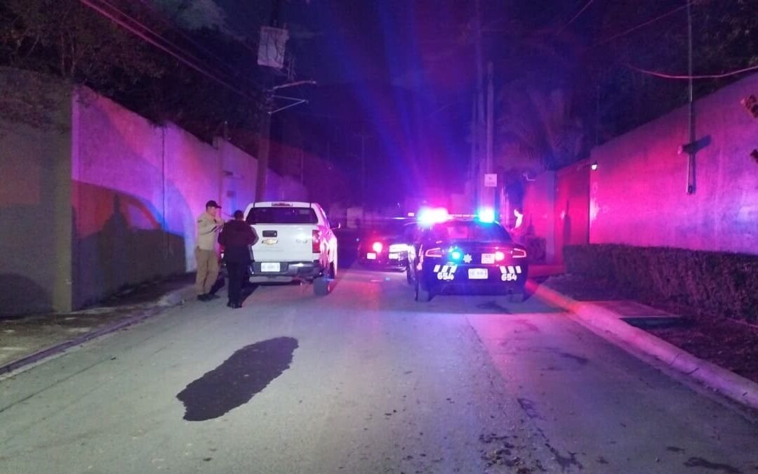 Trágico accidente: joven motociclista muerto tras chocar con camión en Monterrey