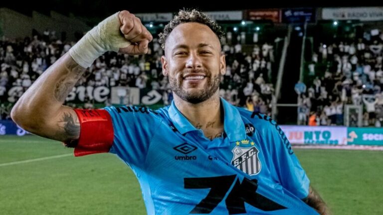 Neymar Brilla con Hat-Trick y Saca al Santos del Descenso