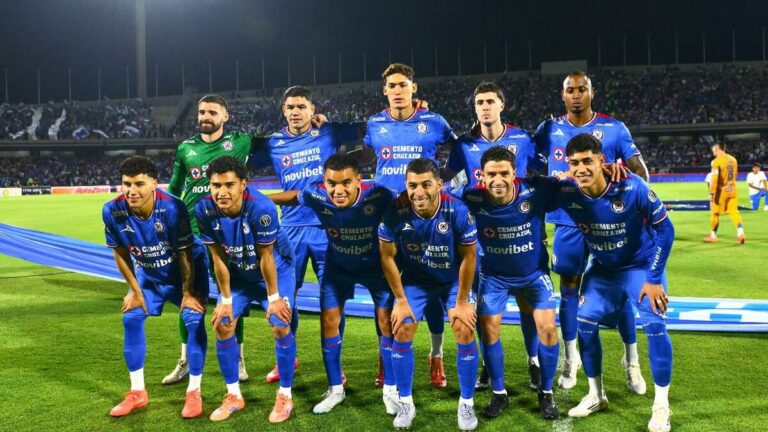 Cruz Azul se Acerca a la Final del Apertura 2025: Clave para su Clasificación