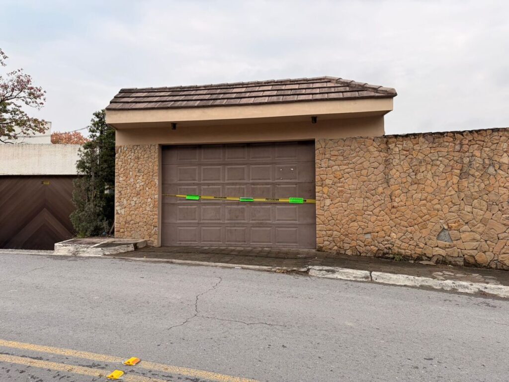 Clausura Casa en San Pedro Garza García por Fiesta Clandestina; Inspectores Emplean Reporte Equivocado