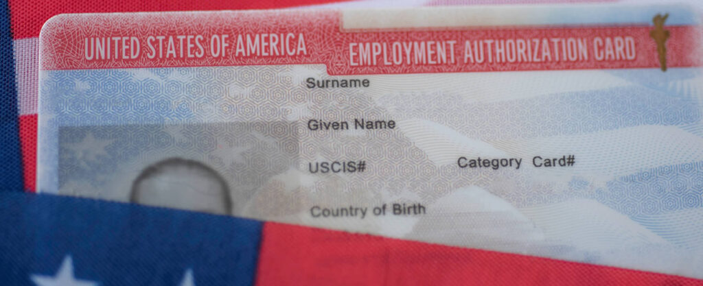 EE.UU. Reduce a 18 Meses la Validez de Permisos de Trabajo para Asilados y Refugiados