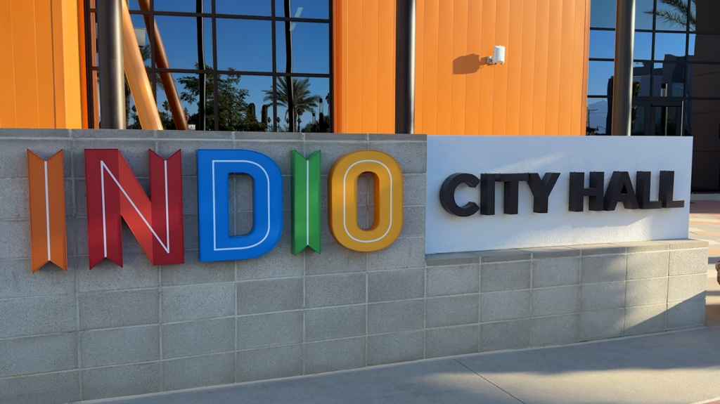 Detenciones de ICE: Ayuntamiento de Indio Aprueba Solicitud de Información al DHS