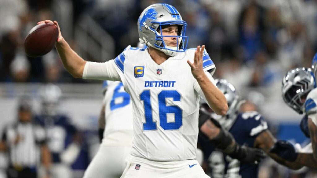 ¡Los Lions Dominan a los Cowboys y Complican el Pase a los Playoffs!