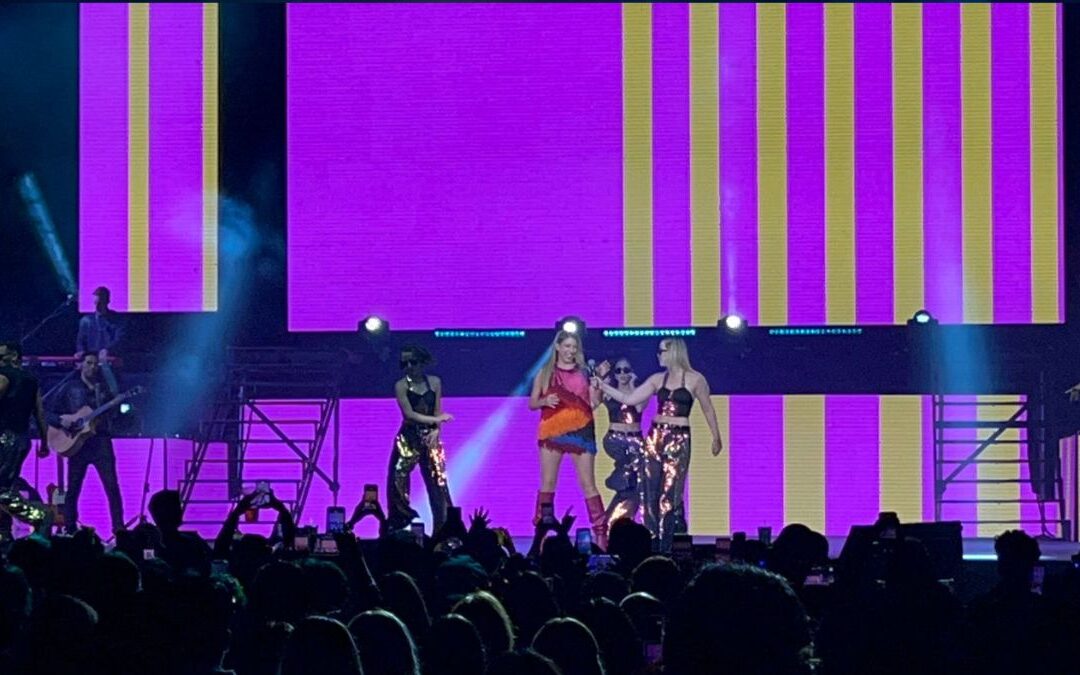 Flor Bertotti Conquista Monterrey: Un Viaje al Pasado Musical