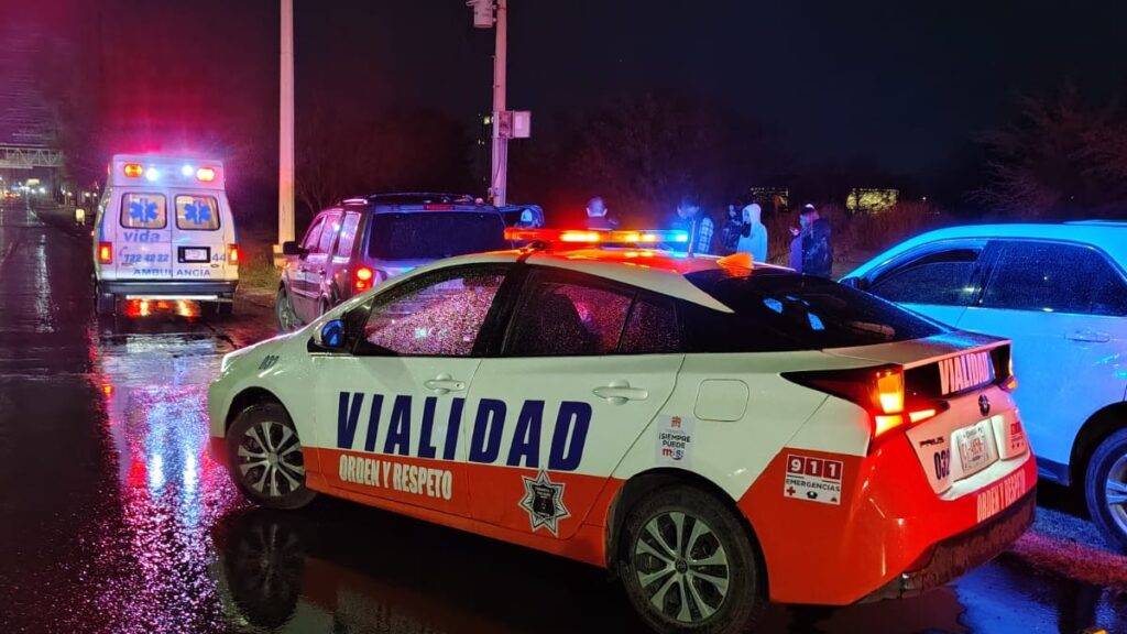 Accidente en el Bulevar La Nogalera de Torreón: Adulto Mayor Herido y Tres Lesionados en Cumpleaños
