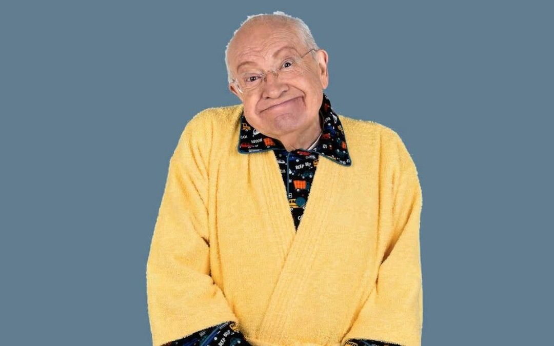 Fallecimiento del Comediante Mexicano Eduardo Manzano a los 87 Años: Un Homenaje de Su Hijo