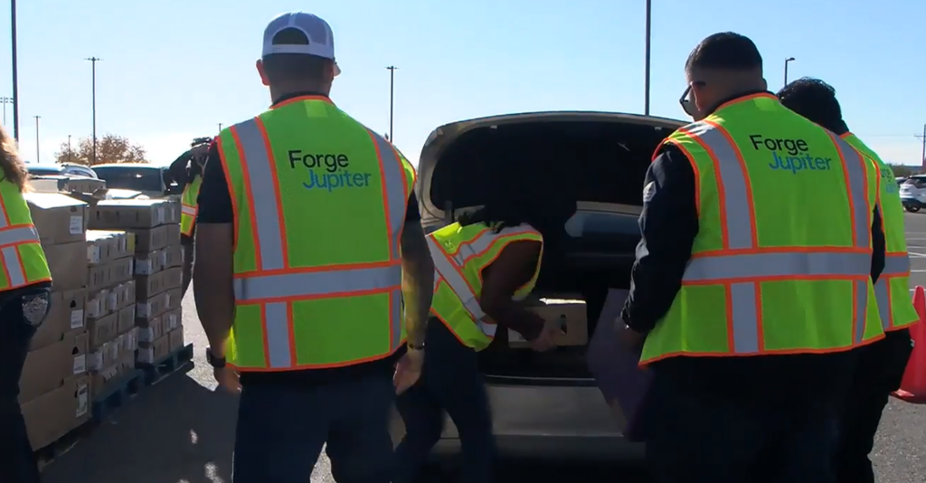 Sunland Park recibe apoyo vital: Casa de Peregrinos y una donación de $50,000 para ayuda alimentaria