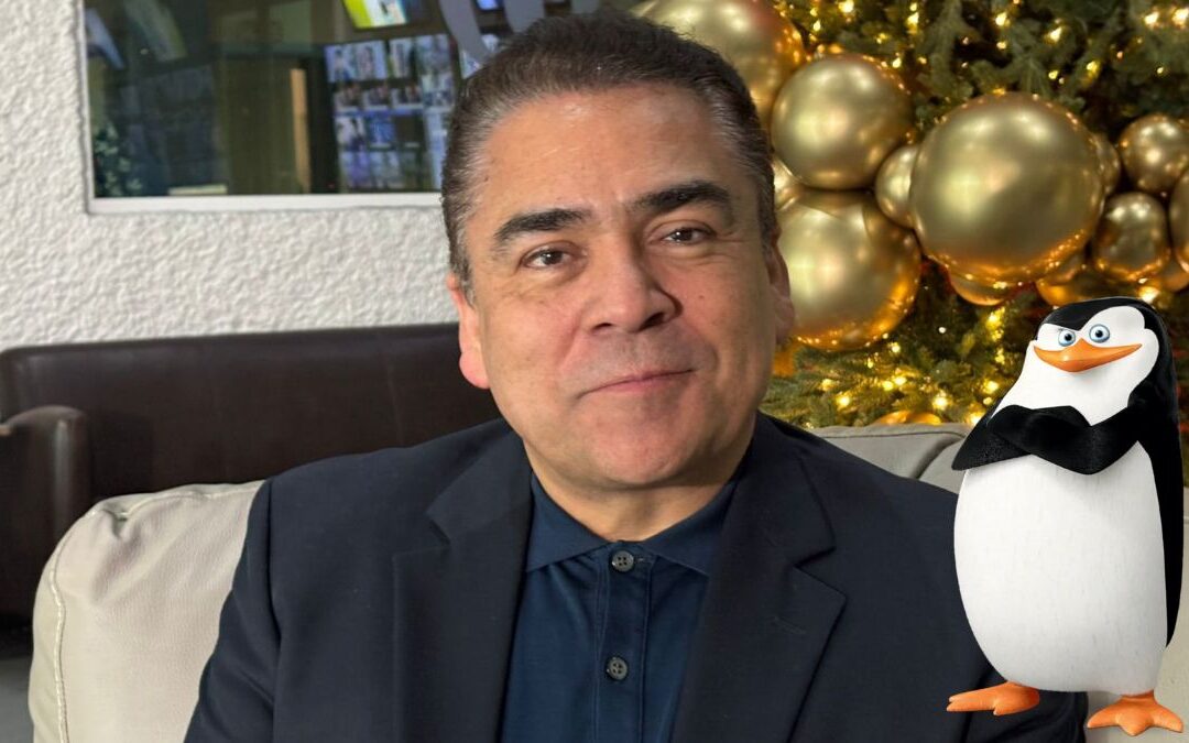 Mario Arvizu Advierte Sobre el Peligro de la Inteligencia Artificial en el Doblaje Durante su Visita a Torreón