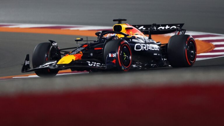 Verstappen Consigue la Pole Position en el GP de Abu Dhabi: ¿Qué Pasó con Norris y Piastri?