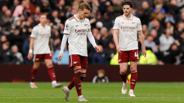 Aston Villa Sorprende al Arsenal y Conquista la Premier League