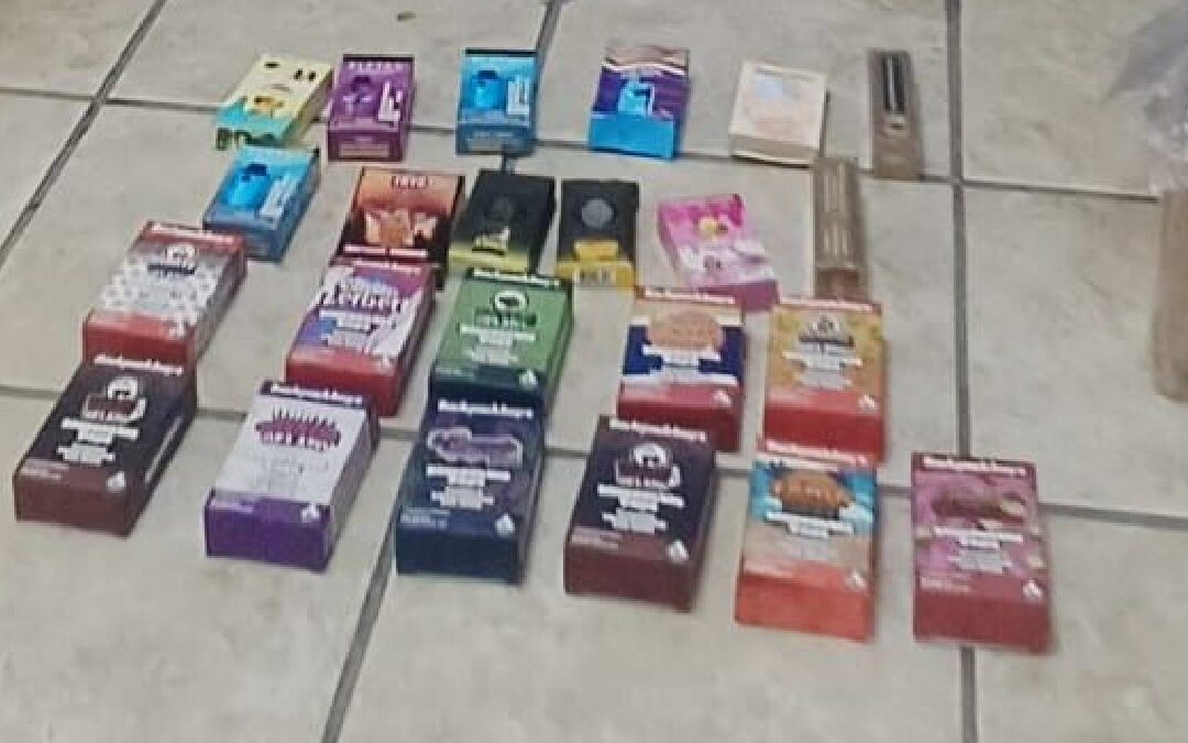 La Policía de Torreón Desmantela un Envío de Marihuana y Vapes con Cannabis en Paquetería