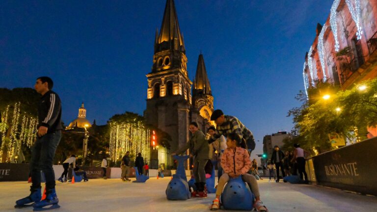 Descubre las Actividades Navideñas Gratuitas en Guadalajara: Festival Ilusionante 2025