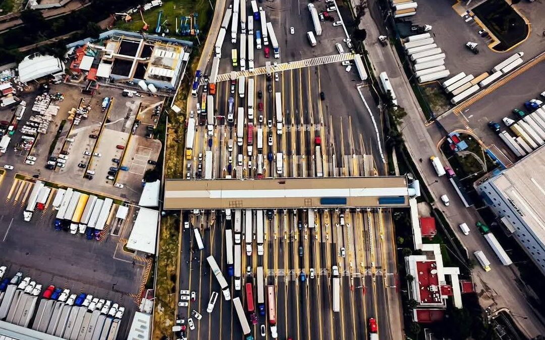 Actualizaciones en Vivo de la Autopista México-Querétaro: Choques y Cierres Viales del 7 de Diciembre