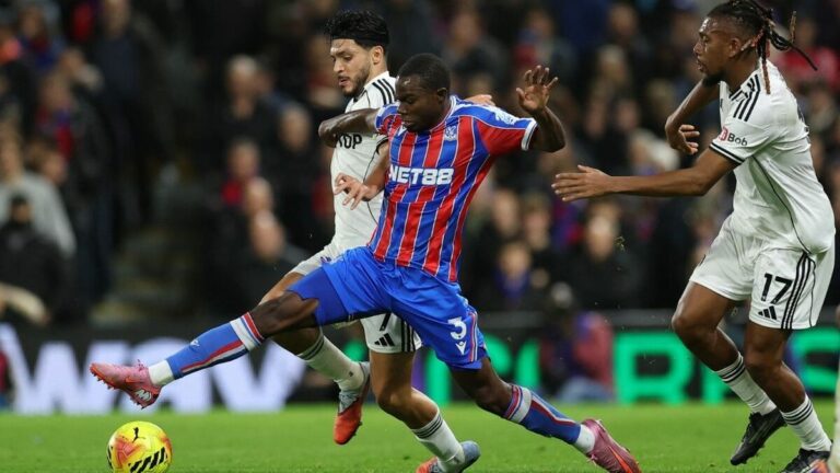 Raúl Jiménez Brilla con Asistencia, pero el Fulham cae ante Crystal Palace