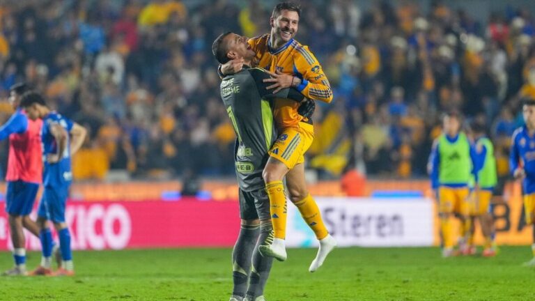 Tigres: ¿El Último Baile de Nahuel y Gignac en la Historia del Fútbol?