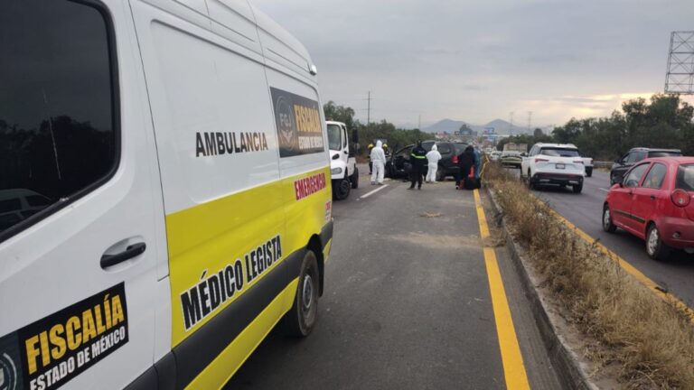 Choque Fatal en Lechería-Texcoco Cobra la Vida de Dos Mujeres