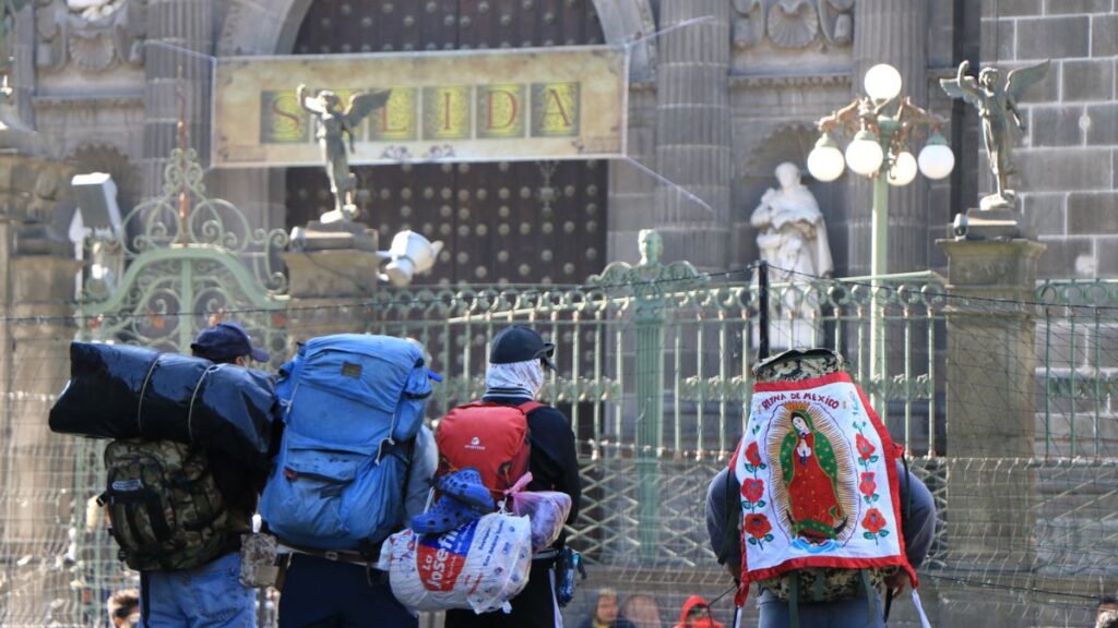Festejos Guadalupanos: Arzobispo de Puebla Insta a Peregrinos a Cuidarse