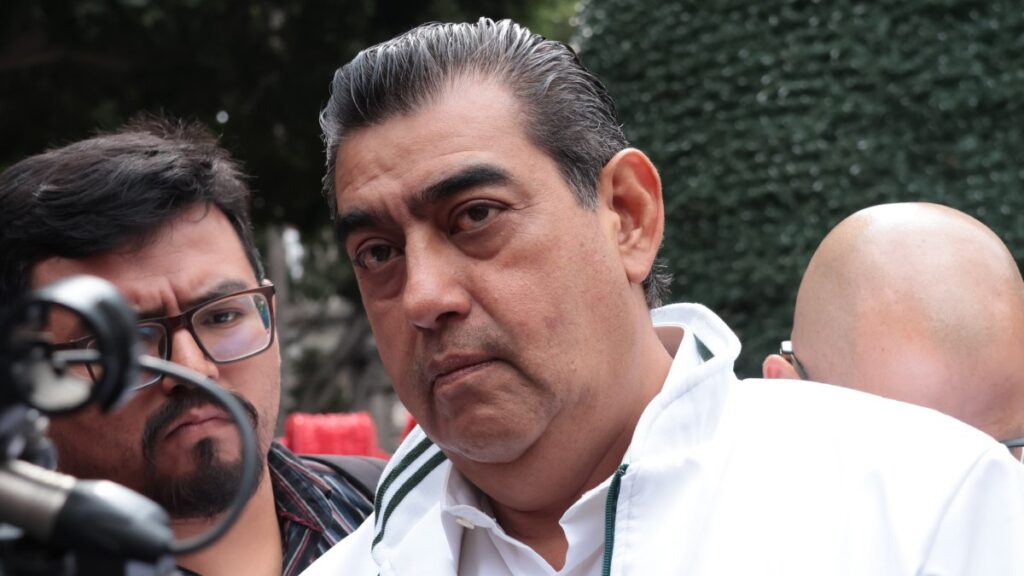 Sergio Salomón Urge a Esperar Resultados de Auditorías Ante la Corrupción en la SEP Puebla