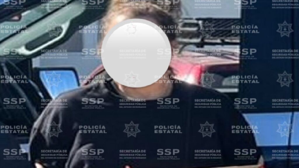 Robo de aguinaldo en Stockton: Mujer sustrae 47 mil pesos de la mochila de su patrón en video viral
