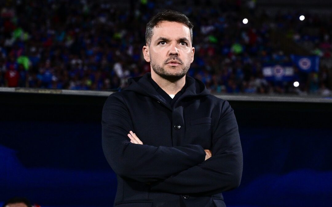 Nicolás Larcamón asegura que vencer al Flamengo no salvará el semestre de Cruz Azul