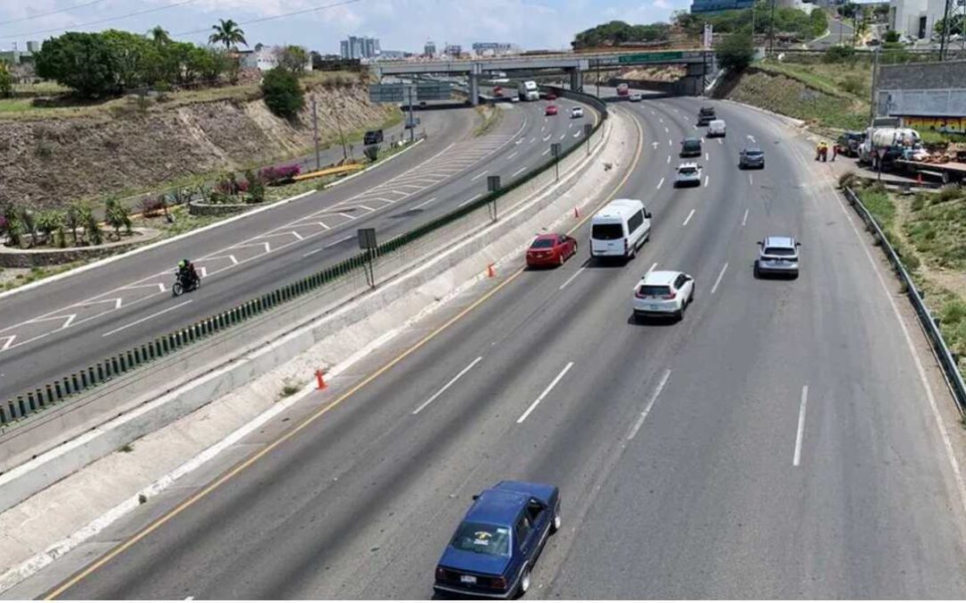 Autopista México-Querétaro: Últimas Noticias en Vivo sobre Cierres Viales y Choques