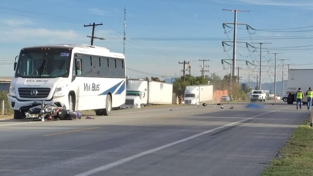 Motociclista Muerto Tras Impacto con Transporte de Personal en Ciénega de Flores