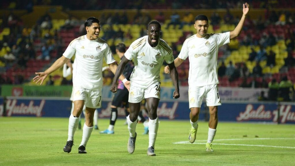 Jugador Africano Supera Racismo en la Liga de Expansión y se Une a Querétaro