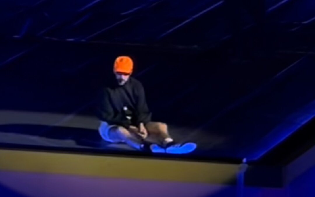 Bad Bunny se Caiga en CDMX: Impactante Suceso en su Concierto Inaugural