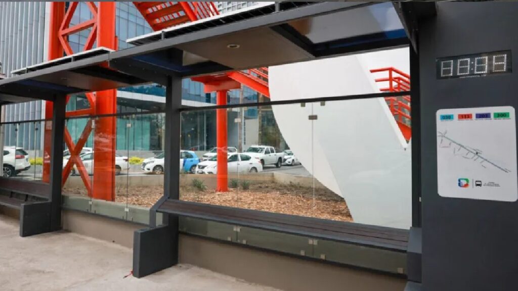 Parabuses Climatizados: Mejora del Transporte Público en San Pedro Garza García