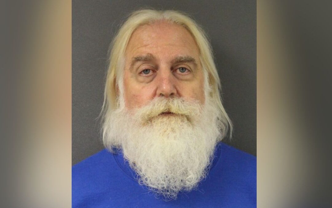 Detención del Actor de Papá Noel por Contenido Explícito Relacionado con Menores