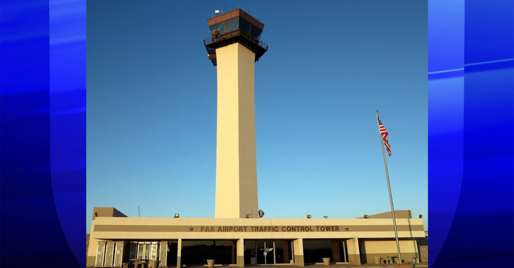 Verónica Escobar impulsa la modernización de la torre de control del Aeropuerto de El Paso