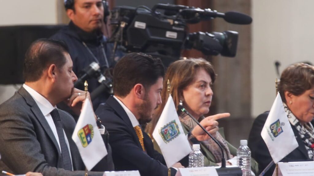 Samuel García Urge a Sheinbaum a Modificar la Ley para Aumentar Contrataciones de Policías Previas al Mundial