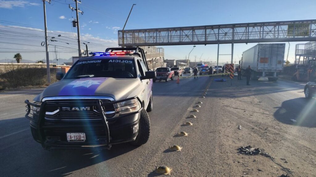 Trágico Accidente: Mujer Muere Arrollada en la Carretera Torreón-Matamoros por un Puente Peatonal Obstruido