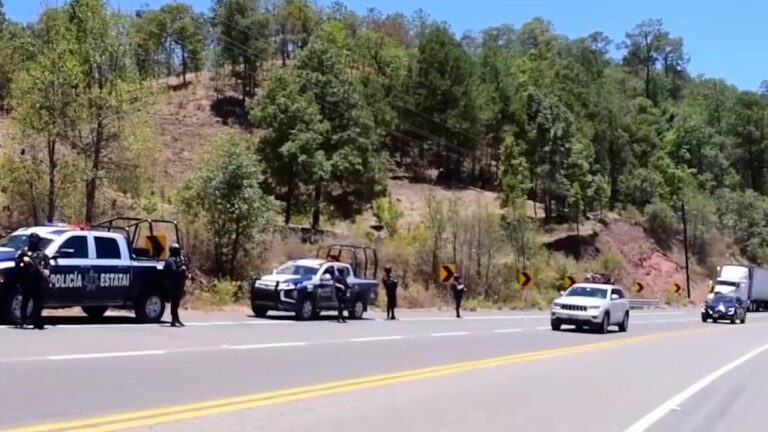 Cuerpos Abandonados en la Carretera Durango-Mazatlán: Aumentan Vigilancia de Autoridades