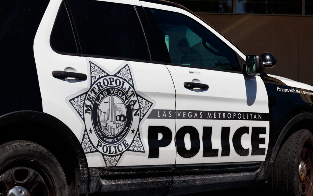 Oficial de la Policía de Las Vegas Arrestado por Múltiples Cargos de Violencia Doméstica