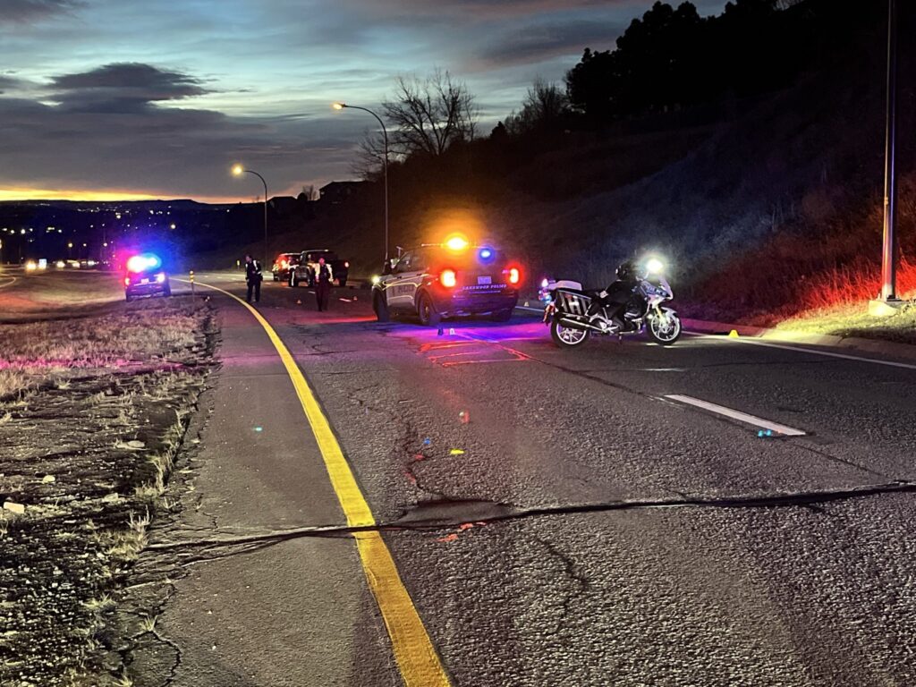 Accidente fatal en Lakewood: Cierre vial prolongado y una investigación en curso