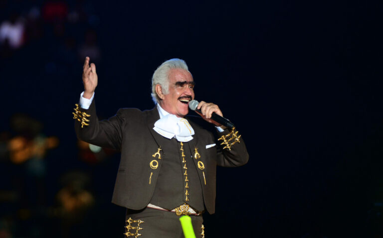 El Legado Musical de Vicente Fernández: La Familia Honra su Memoria en Guadalajara