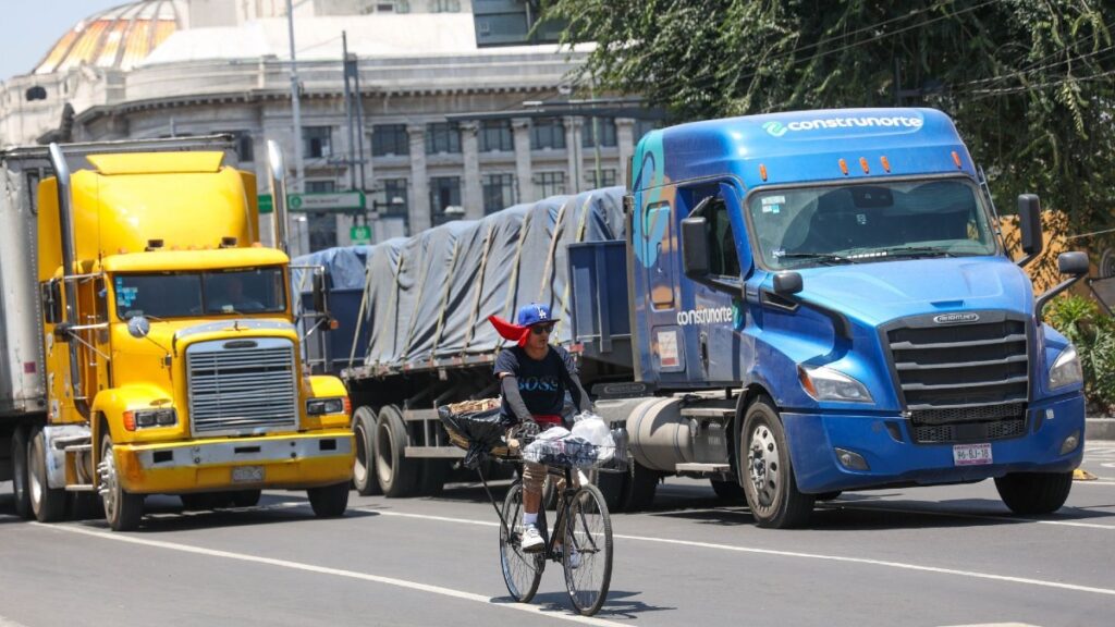 Hoy No Circula: Reglas para CdMx y Edomex este sábado 13 de diciembre de 2025