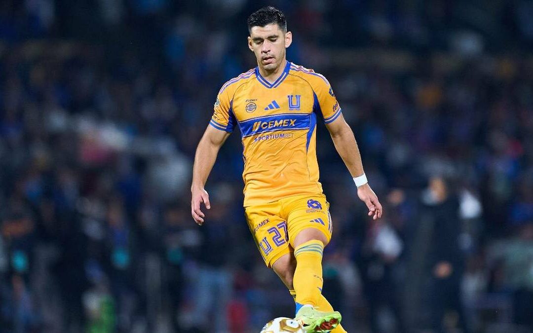 Jesús Angulo viaja con Tigres UANL a Toluca para la Final del Apertura 2025
