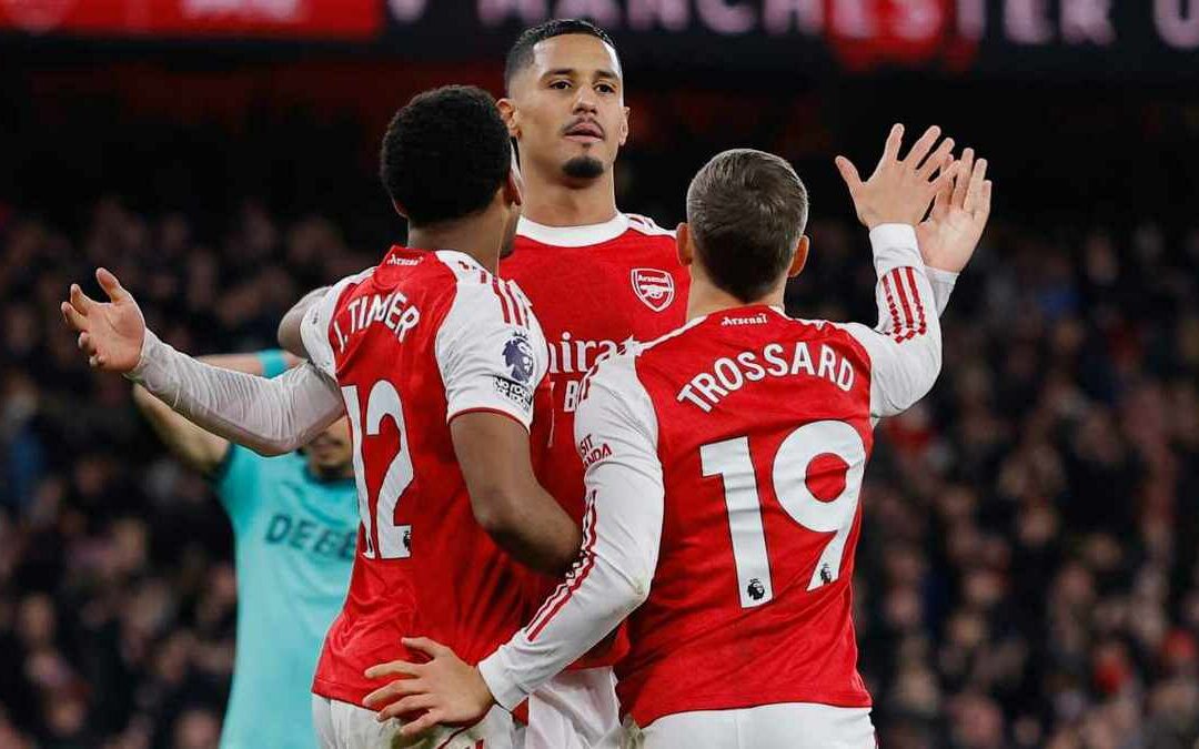 Victoria Apasionante del Arsenal con Dos Autogoles sobre el Wolverhampton en la Premier League