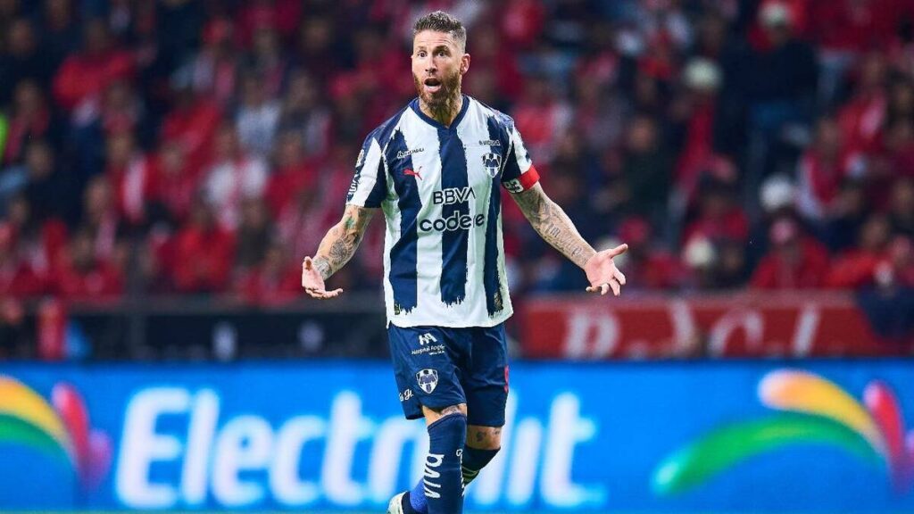 Sergio Ramos se Despide Emocionalmente de Rayados y México en Redes Sociales