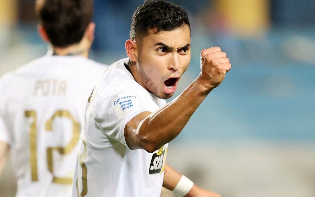 Orbelín Pineda Brilla: Gol y Éxito del AEK Atenas sobre Panetolikos