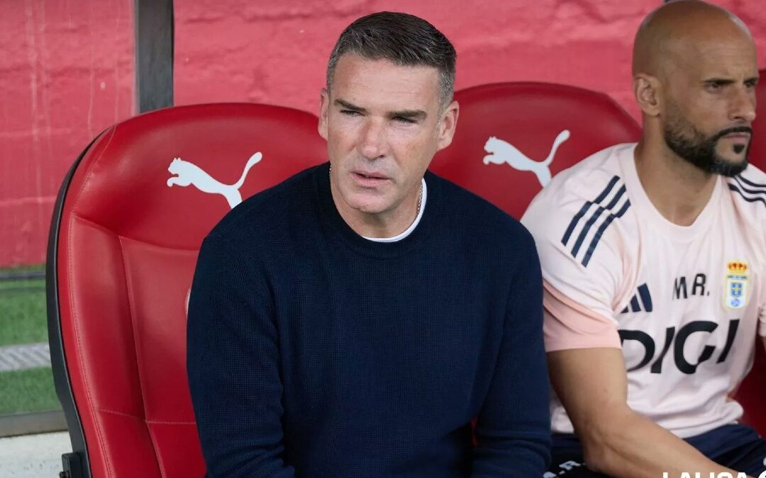 Real Oviedo Despide a Entrenador Tras 8 Partidos: Análisis del Caso de Veljko Paunovic