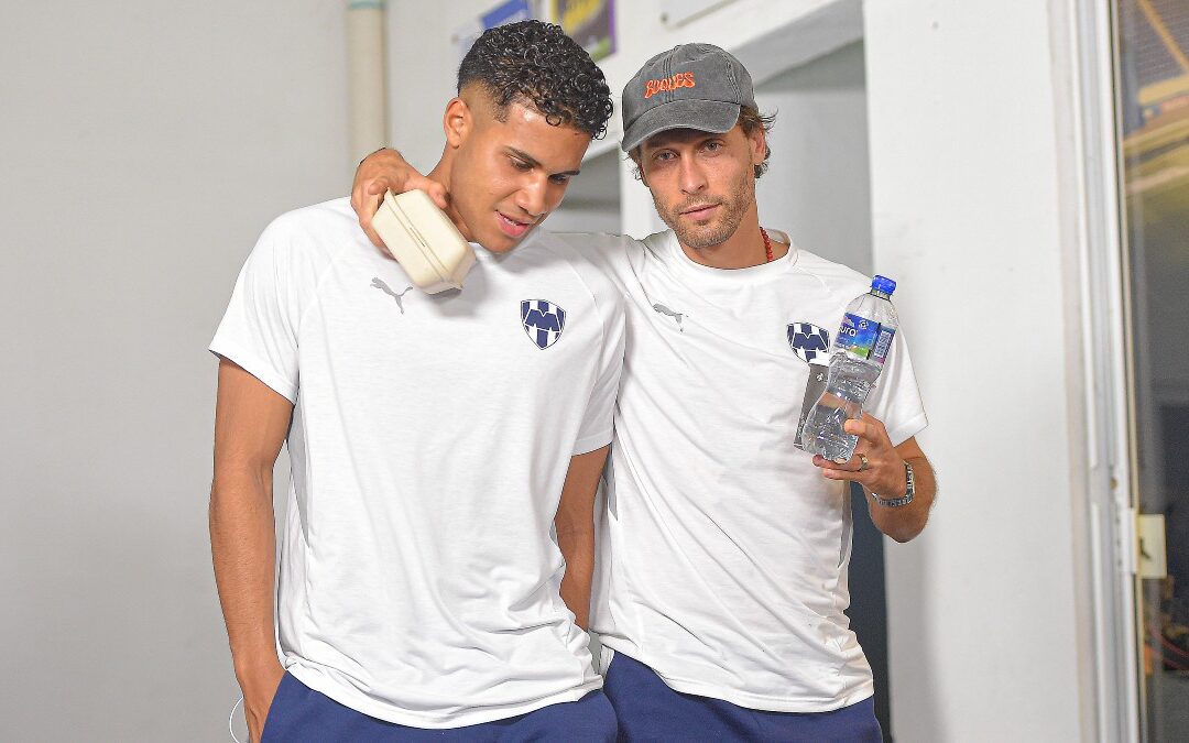 Rayados pierde dos jugadores clave: refuerzos para Pumas en el horizonte