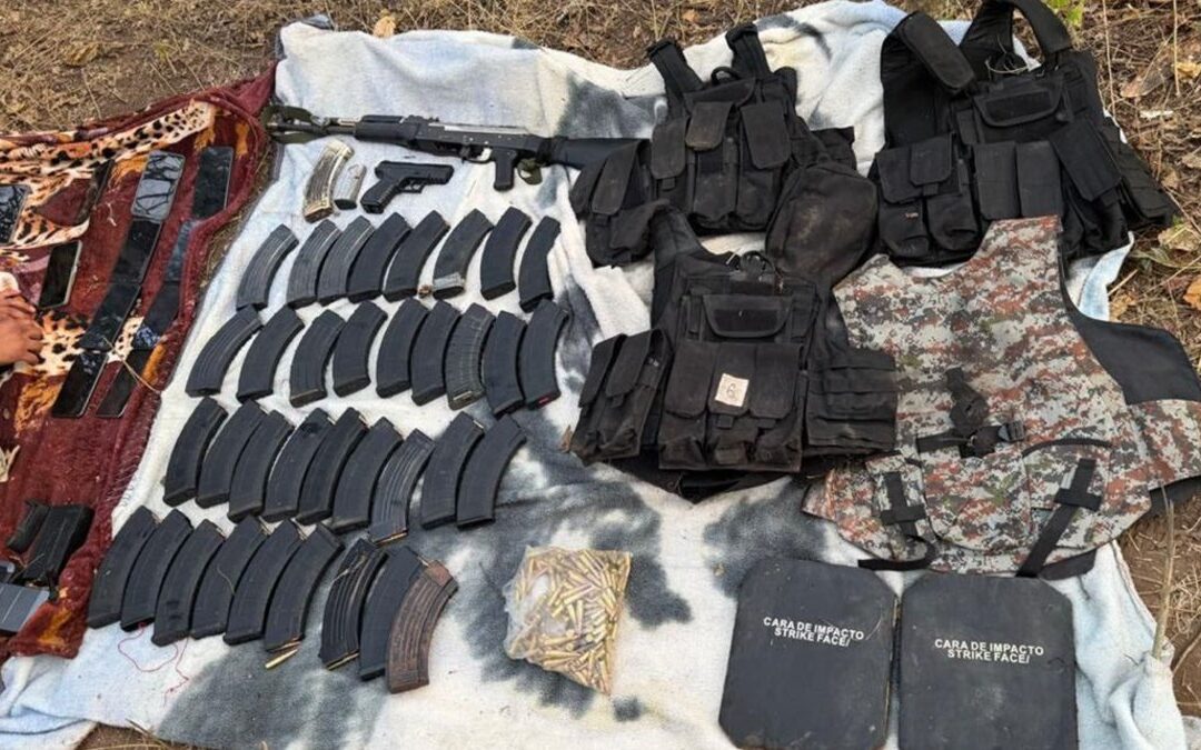 Operativo Militar de Sedena Desmantela Campamento y Captura a 6 en la Frontera de Colima y Michoacán