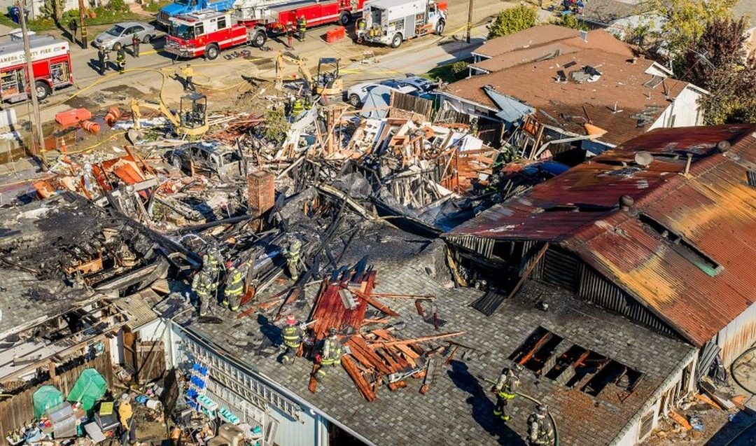Explosión de Gas en Stockton: VIDEO Captura el Impactante Momento de la Fuga